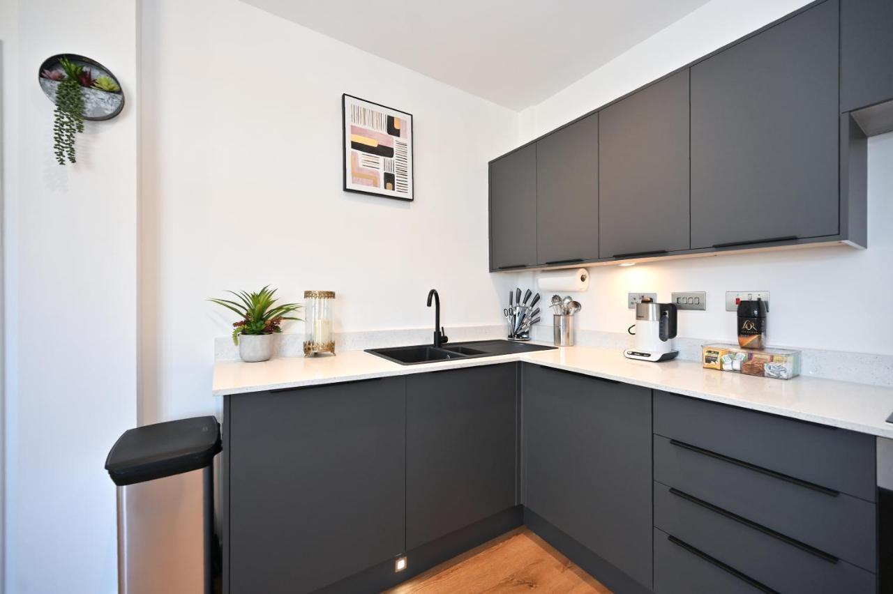 Spacious Designer 2Br Executive Apt, Near Beach & Marina, Central Location Ramsgate Exterior foto